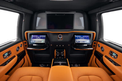 KLASSEN VERLÄNGERT DAS LUXUS-SUV ROLLS ROYCE CULLINAN UM +350MM FÜR MILLIARDÄRE